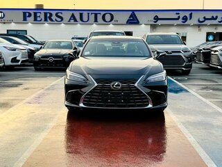 2025 Lexus ES 200 VII Рестайлинг 2, белый, 5715000 рублей, вид 4