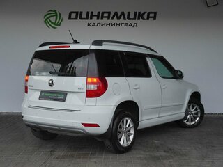 2018 Skoda Yeti I Рестайлинг, белый, 1620000 рублей, вид 5
