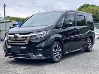 2020 Honda Stepwgn V Рестайлинг, чёрный, 1970000 рублей, вид 4