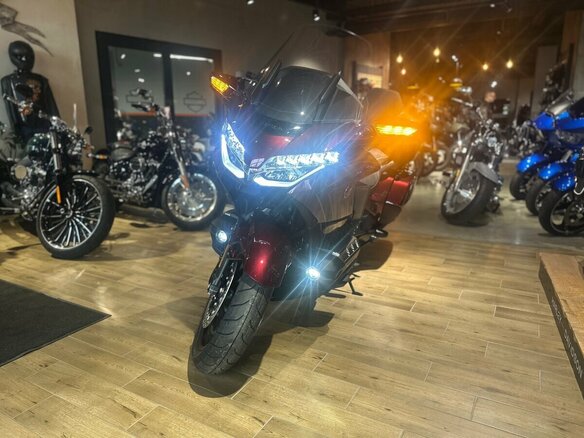 2025 Honda GL 1800 Gold Wing, пурпурный, 4600000 рублей - вид 12
