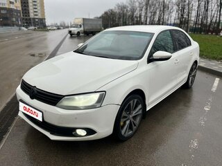 2013 Volkswagen Jetta VI, белый, 770000 рублей, вид 2