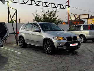 2008 BMW X5 4.8i II (E70), серебристый, 1850000 рублей, вид 3
