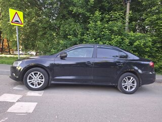 2011 Volkswagen Jetta VI, чёрный, 650000 рублей, вид 5