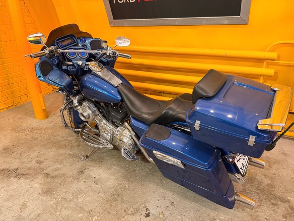 2005 Harley-Davidson Road Glide, синий, 1650000 рублей - вид 5
