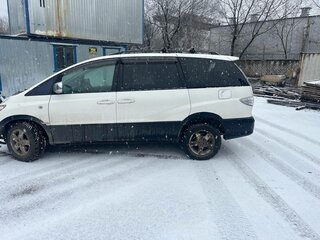 2002 Toyota Estima II, белый, 600000 рублей, вид 1