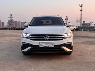 2022 Volkswagen Tiguan L II Рестайлинг (China Market), белый, 2700000 рублей, вид 1