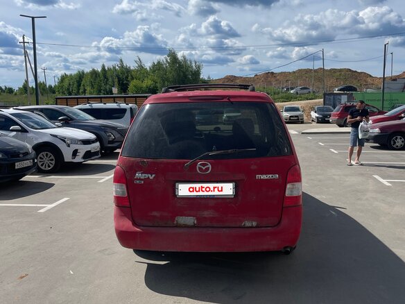 2001 Mazda MPV II (LW), красный, 295000 рублей - вид 3