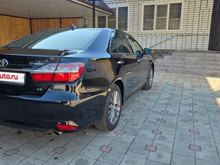 2015 Toyota Camry VII (XV50) Рестайлинг, чёрный, 2750000 рублей, вид 4