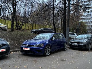 2019 Volkswagen Golf R VII Рестайлинг, синий, 3050000 рублей, вид 4