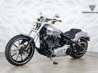 2015 Harley-Davidson Breakout, серебристый, 1525000 рублей, вид 3