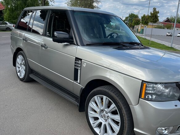 2011 Land Rover Range Rover III Рестайлинг 2, серый, 1620000 рублей - вид 5