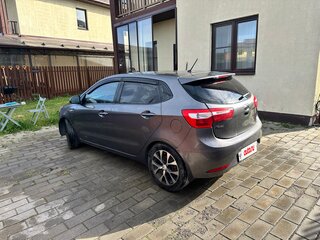 2014 Kia Rio III, серый, 950000 рублей, вид 4