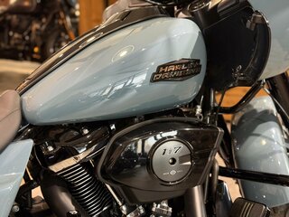 2024 Harley-Davidson Road Glide, голубой, 3600000 рублей, вид 5