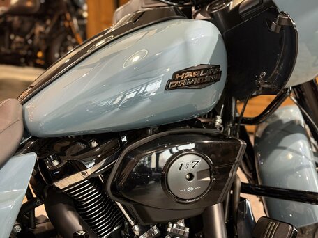 2024 Harley-Davidson Road Glide, голубой, 3600000 рублей, вид 5