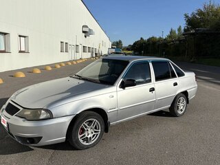 2012 Daewoo Nexia I Рестайлинг, серебристый, 210000 рублей, вид 1