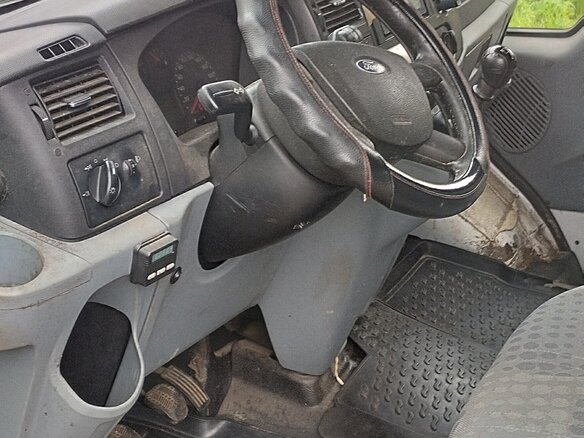2010 Ford Transit, белый, 660000 рублей - вид 9