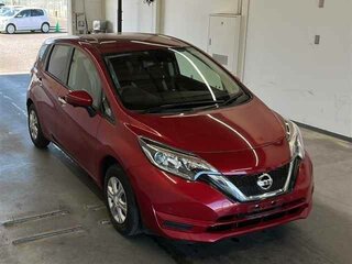 2020 Nissan Note II Рестайлинг, красный, 1450000 рублей, вид 1