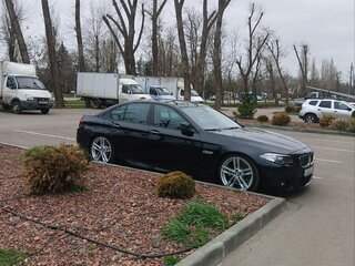 2016 BMW 5 серии 520i VI (F10/F11/F07) Рестайлинг, чёрный, 2800000 рублей, вид 3