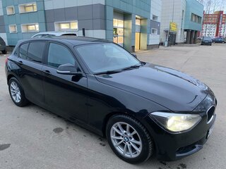 2013 BMW 1 серии 116i II (F20/F21), чёрный, 990000 рублей, вид 4