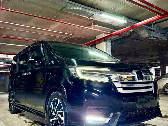 2018 Honda Stepwgn Spada V Рестайлинг, чёрный, 2600000 рублей - вид 3