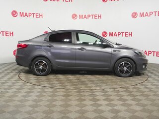 2017 Kia Rio III Рестайлинг, серый, 1037000 рублей, вид 4