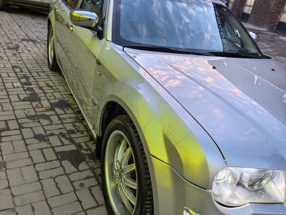 2005 Chrysler 300C I, серый, 750000 рублей - вид 11