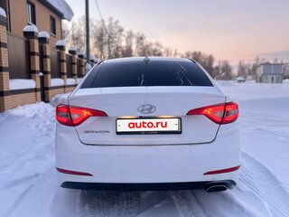 2015 Hyundai Sonata VII (LF), белый, 1350000 рублей, вид 4