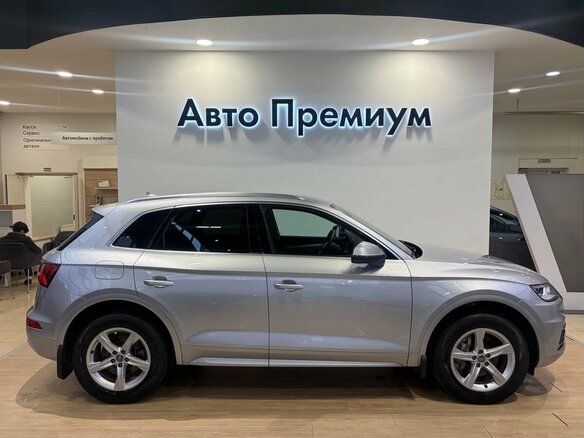 2019 Audi Q5 II (FY), серебристый, 3899000 рублей - вид 5