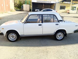 1986 Lada (ВАЗ) 2105, белый, 125000 рублей, вид 4