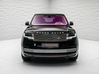 2026 Land Rover Range Rover P615 MHEV Long V, чёрный, 33990000 рублей, вид 2