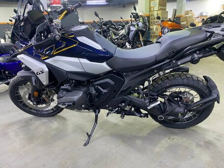2025 BMW R 1300 GS, чёрный, 3550000 рублей, вид 2