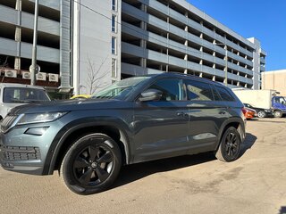 2017 Skoda Kodiaq I, серый, 2200000 рублей, вид 4