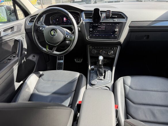 2019 Volkswagen Tiguan II, чёрный, 2750000 рублей - вид 13
