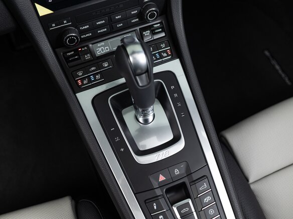 2025 Porsche Boxster IV 718 (982), серый, 12590000 рублей - вид 23