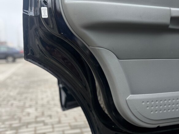 2005 Dodge Durango II, чёрный, 1400000 рублей - вид 15