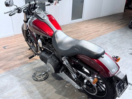 2015 Harley-Davidson Street Bob, красный, 1199000 рублей, вид 4