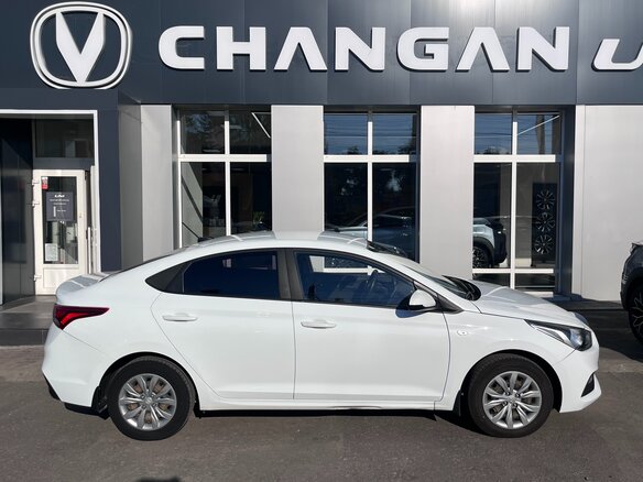 2020 Hyundai Solaris II, белый - вид 1