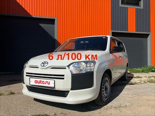 2021 Toyota Probox I Рестайлинг, белый, 1430000 рублей, вид 1