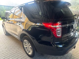 2014 Ford Explorer V, чёрный, 1550000 рублей, вид 4