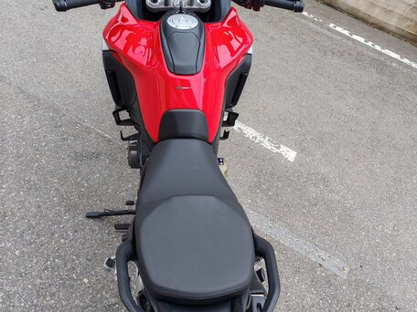 2021 Ducati Multistrada V4, красный, 2000000 рублей, вид 3