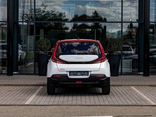2021 Kia Soul III, белый, 1555000 рублей, вид 5