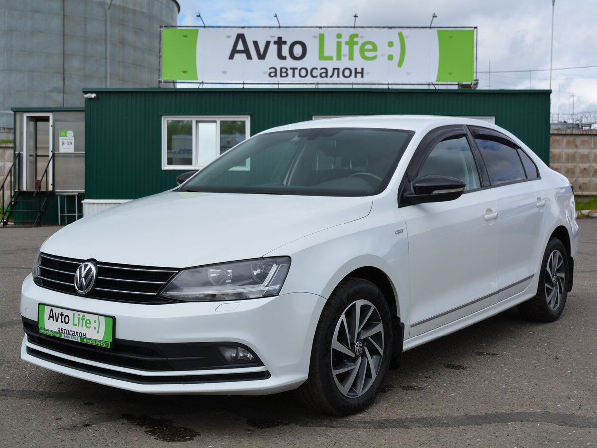 Открыть фотографии: Volkswagen Jetta VI Рестайлинг