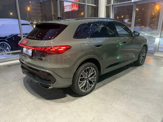 2026 Audi Q5 L III (GU), зелёный, 6700000 рублей, вид 1