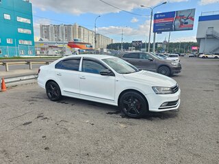 2018 Volkswagen Jetta VI Рестайлинг, белый, 935000 рублей, вид 3