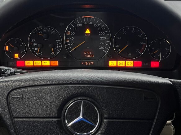 1997 Mercedes-Benz S-Класс 500 Long III (W140) Рестайлинг, серый, 3500000 рублей - вид 13
