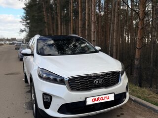 2019 Kia Sorento 6-speed III Prime Рестайлинг, белый, 2800000 рублей, вид 1