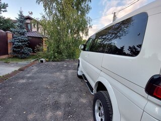 2005 Mitsubishi Delica IV, белый, 2740000 рублей, вид 2