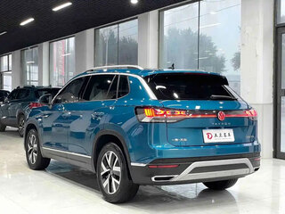 2023 Volkswagen Tayron I Рестайлинг, синий, 2041177 рублей, вид 4