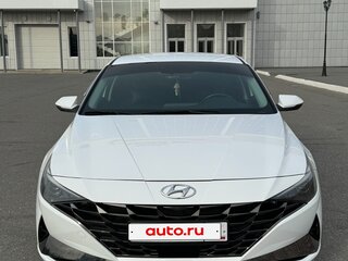 2021 Hyundai Elantra VII (CN7), белый, 2150000 рублей, вид 3