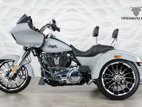 2023 Harley-Davidson Road Glide 3, серый, 4599000 рублей, вид 2